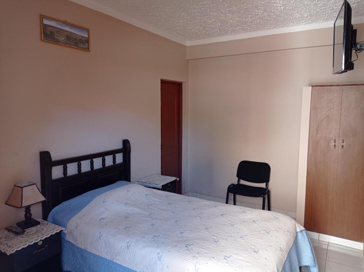 Hostal Aramayo Tupiza Bagian luar foto