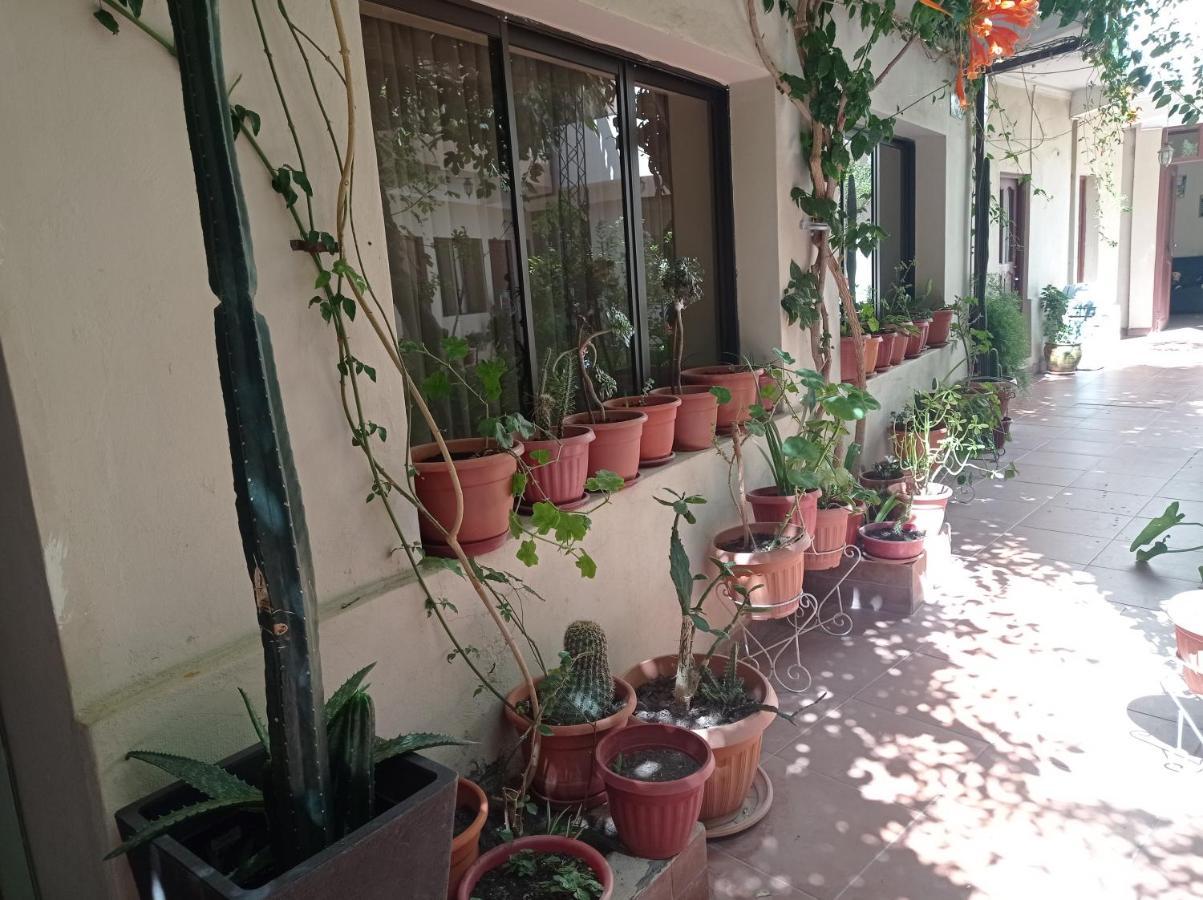 Hostal Aramayo Tupiza Bagian luar foto