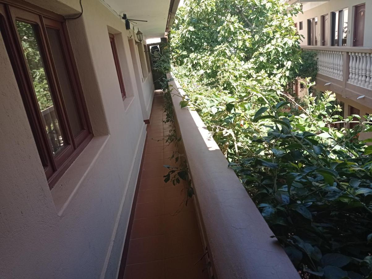 Hostal Aramayo Tupiza Bagian luar foto